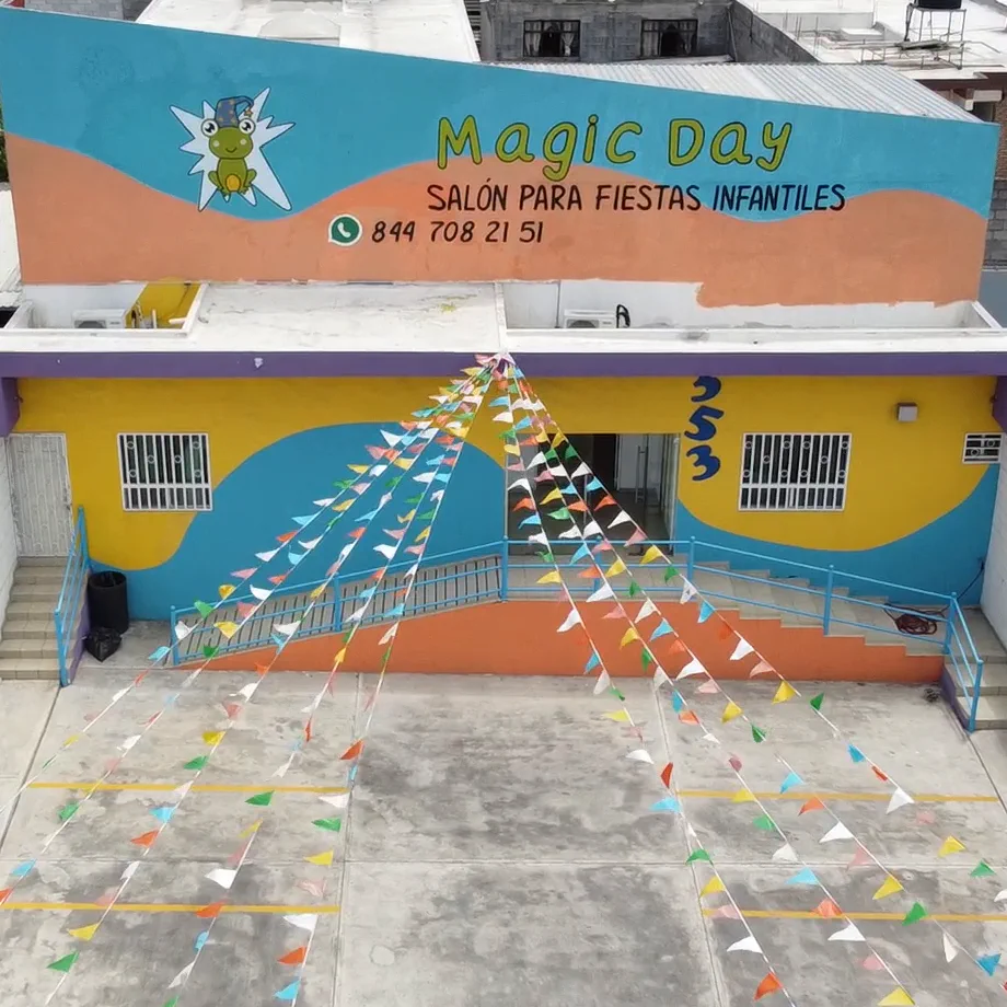 Fachada del salón de fiestas infantiles Magic Day en Saltillo